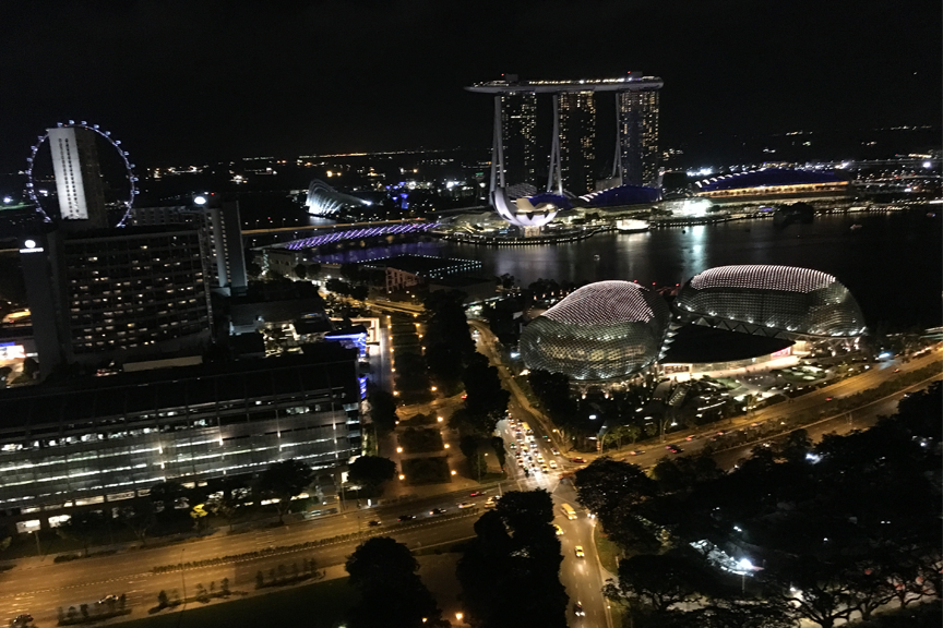 10 Singapūras