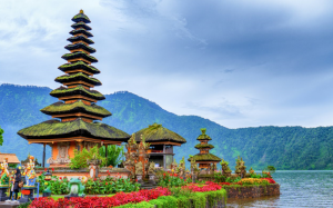 Kur keliauti balandžio mėnesį 2